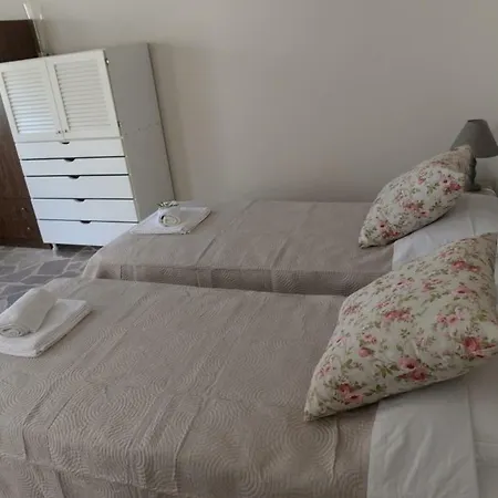 Tatil Evi The Olive Grove House Kassiopi