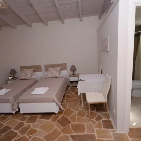 The Olive Grove House Tatil Evi