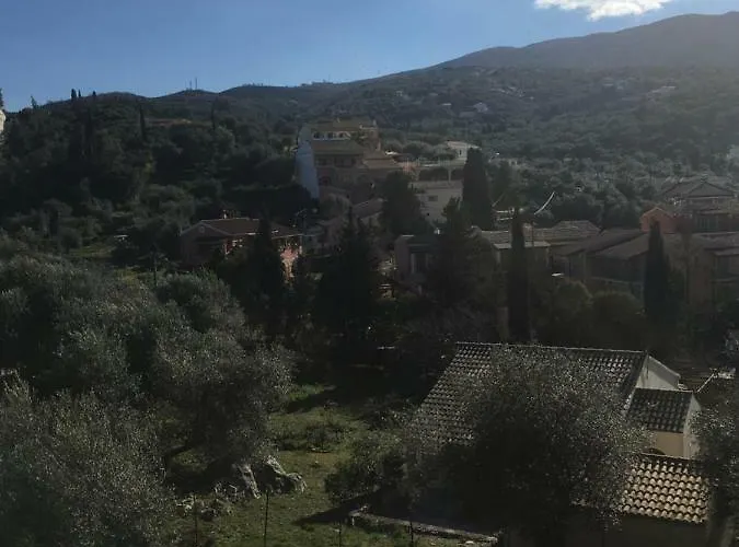 The Olive Grove House بيت للعطل كاسيوبي