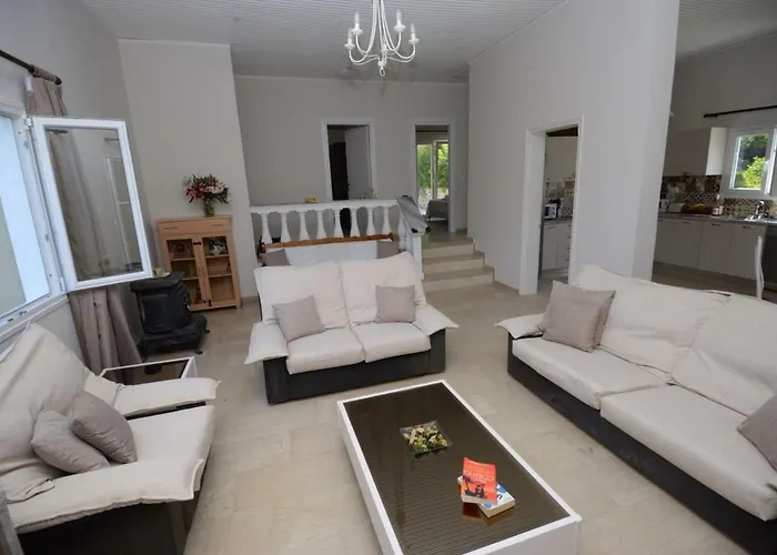 بيت للعطل The Olive Grove House *